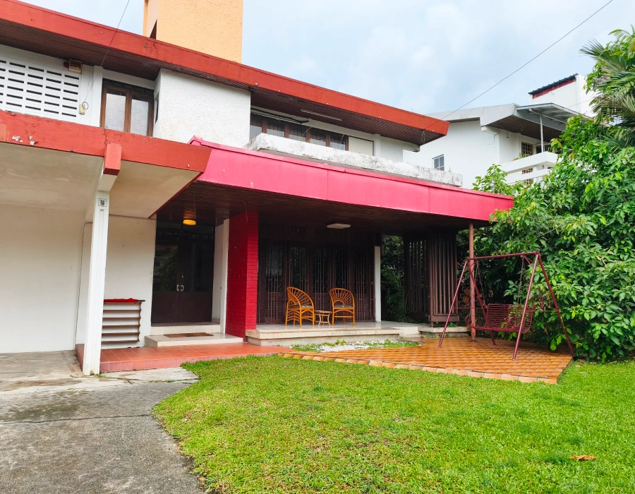 Moonkitaa House